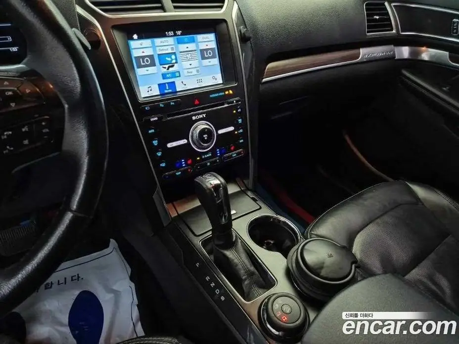 Ford Explorer 2017 2.3 автомат (гидро), фото 10