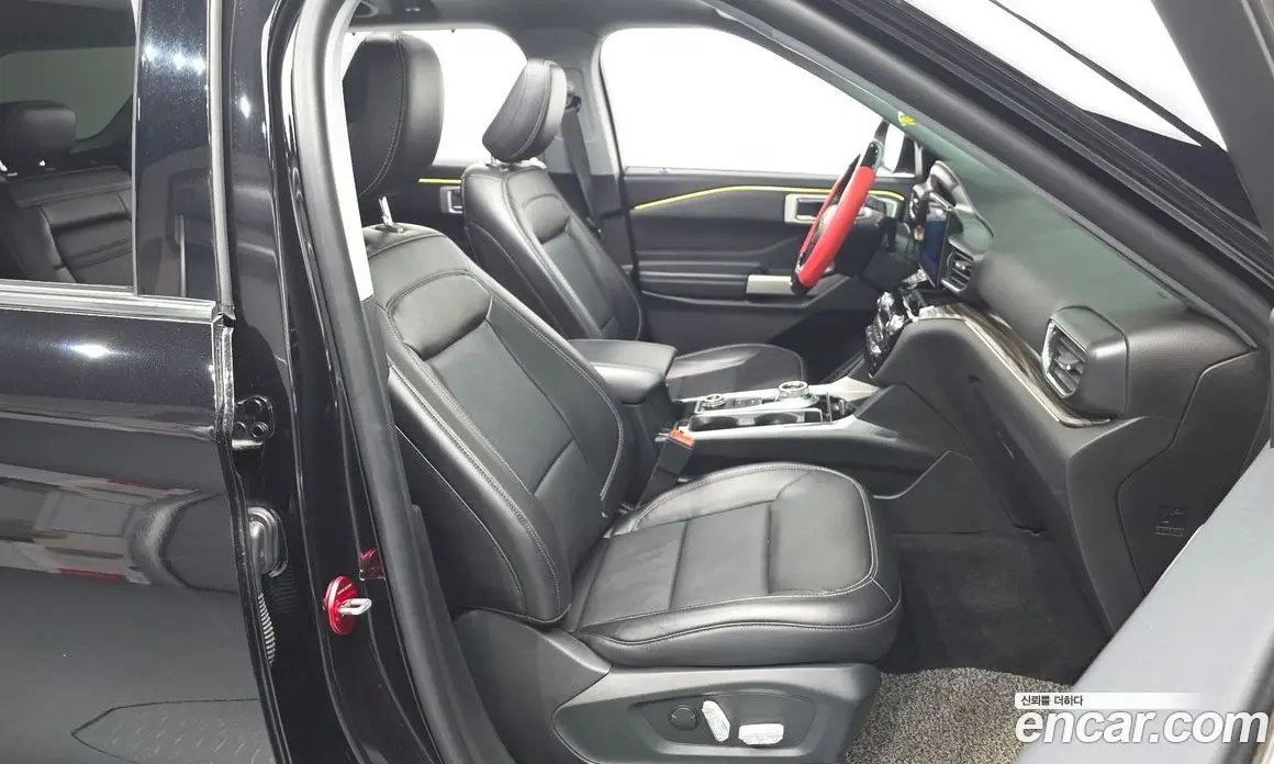 Ford Explorer 2022 2.3 автомат (гидро), фото 15