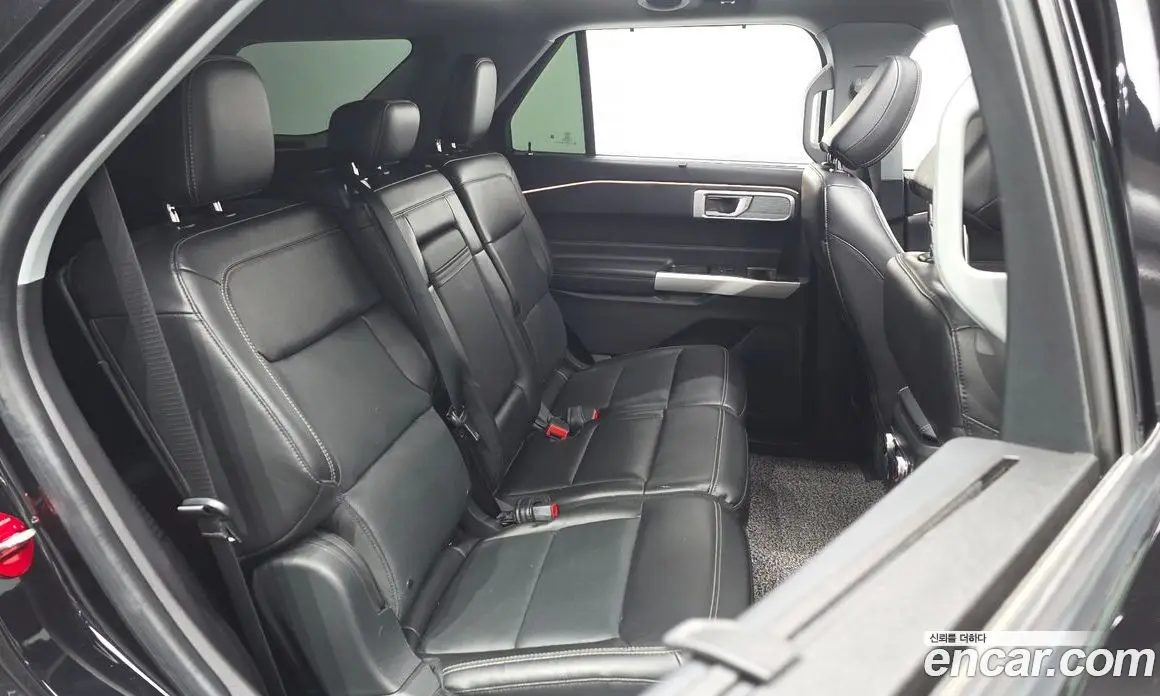 Ford Explorer 2022 2.3 автомат (гидро), фото 16
