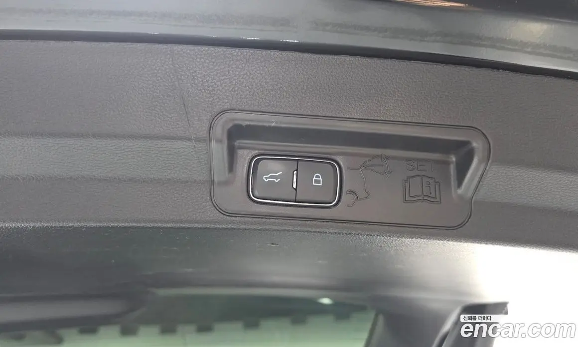 Ford Explorer 2022 2.3 автомат (гидро), фото 29