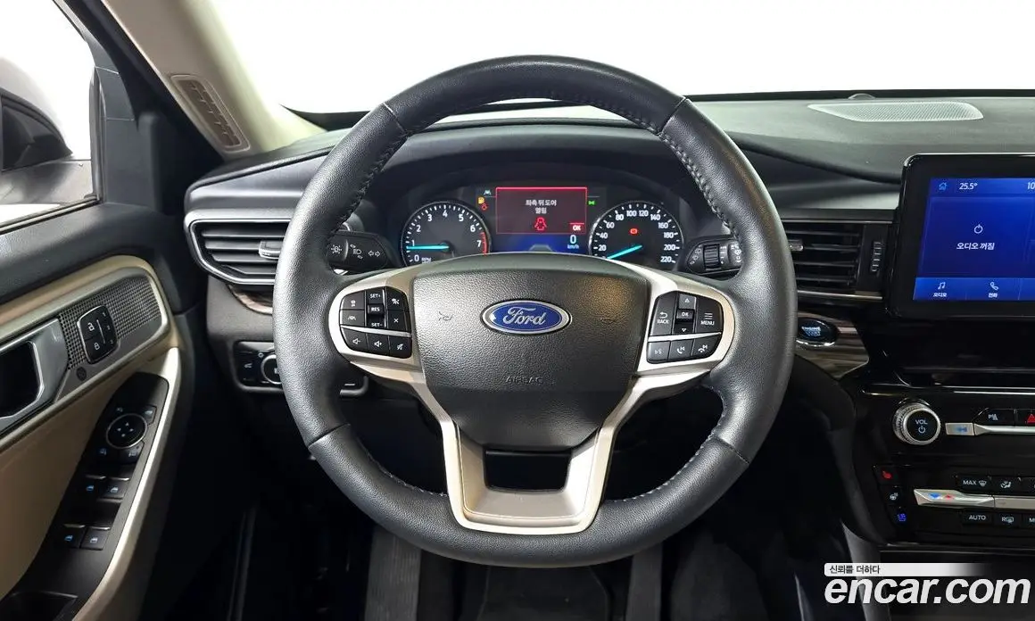 Ford Explorer 2023 2.3 автомат (гидро), фото 18