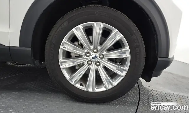 Ford Explorer 2023 2.3 автомат (гидро), миниатюра 6