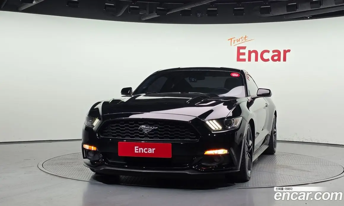 Ford Mustang 2016 2.3 автомат (гидро), фото 3
