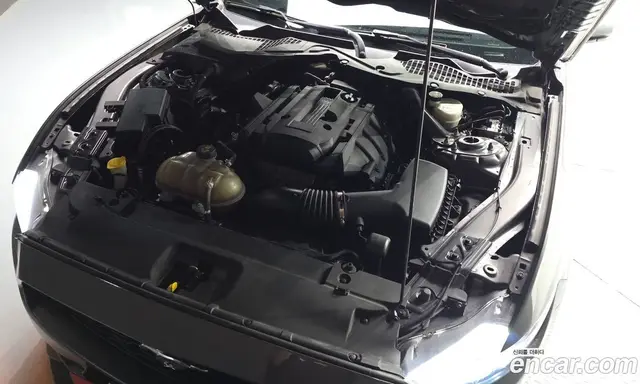 Ford Mustang 2016 2.3 автомат (гидро), миниатюра 6