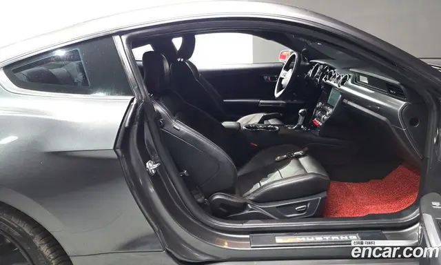 Ford Mustang 2016 2.3 автомат (гидро), миниатюра 10