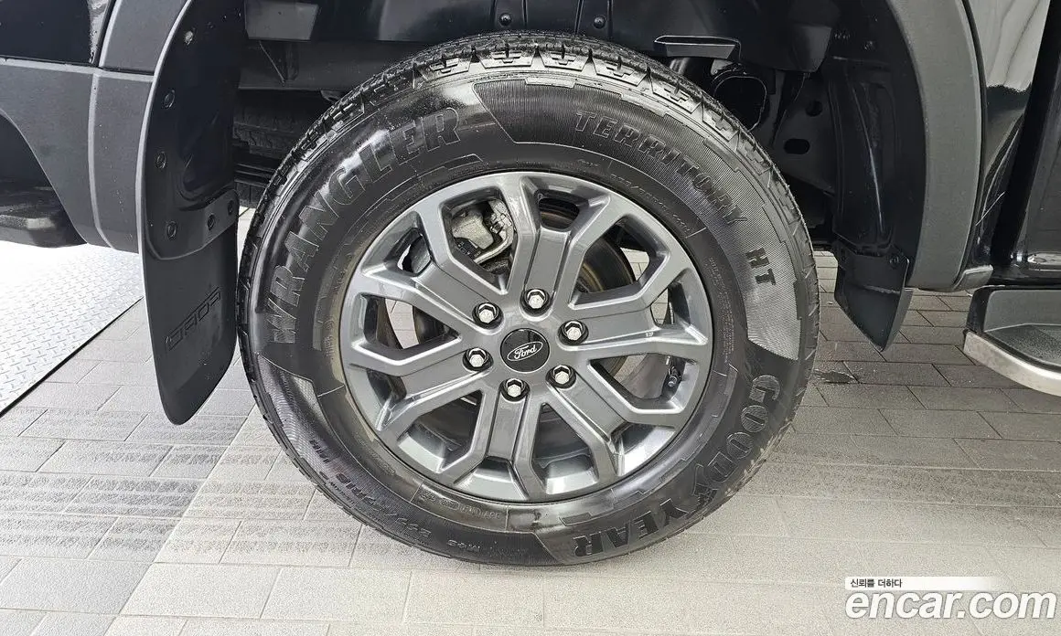Ford Ranger 2024 2.0 автомат (гидро), фото 5