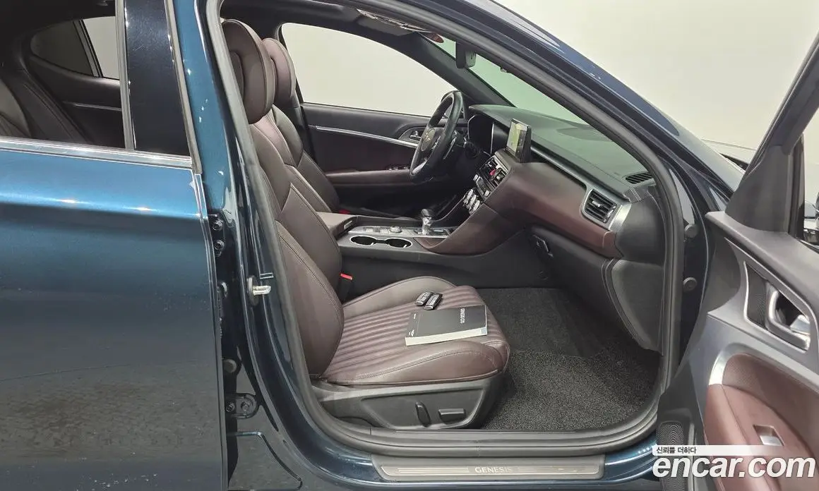 Genesis G70 2020 2.0 автомат (гидро), фото 16