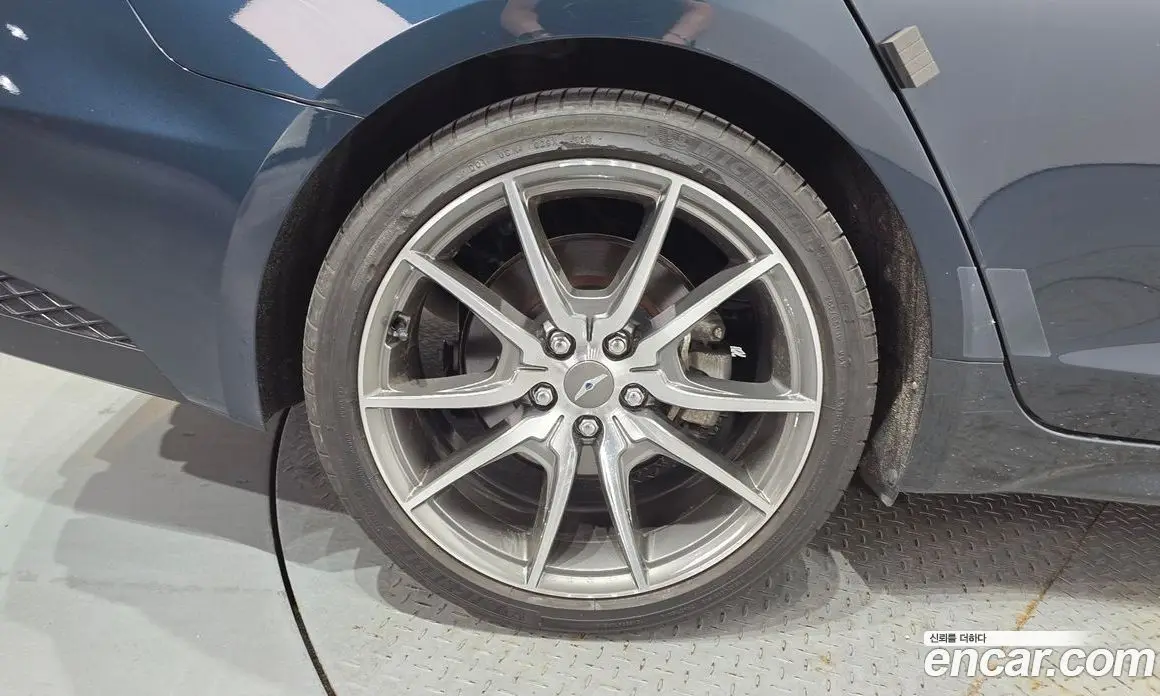 Genesis G70 2020 2.0 автомат (гидро), фото 5