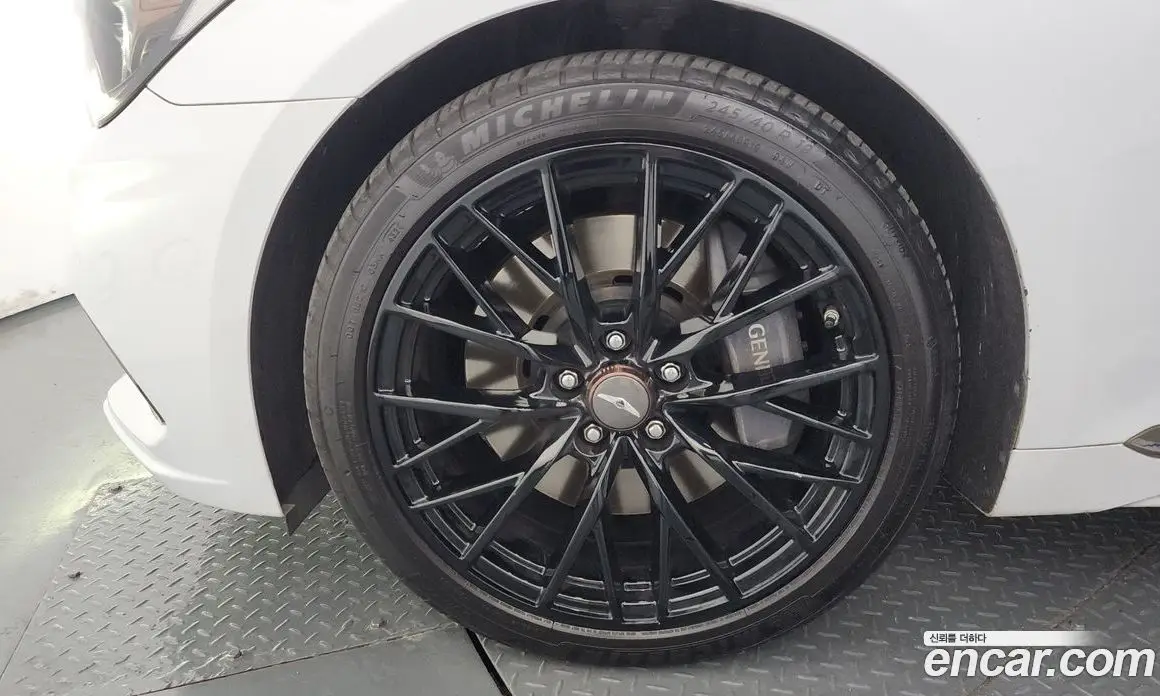 Genesis G80 2017 3.3 автомат (гидро), фото 5