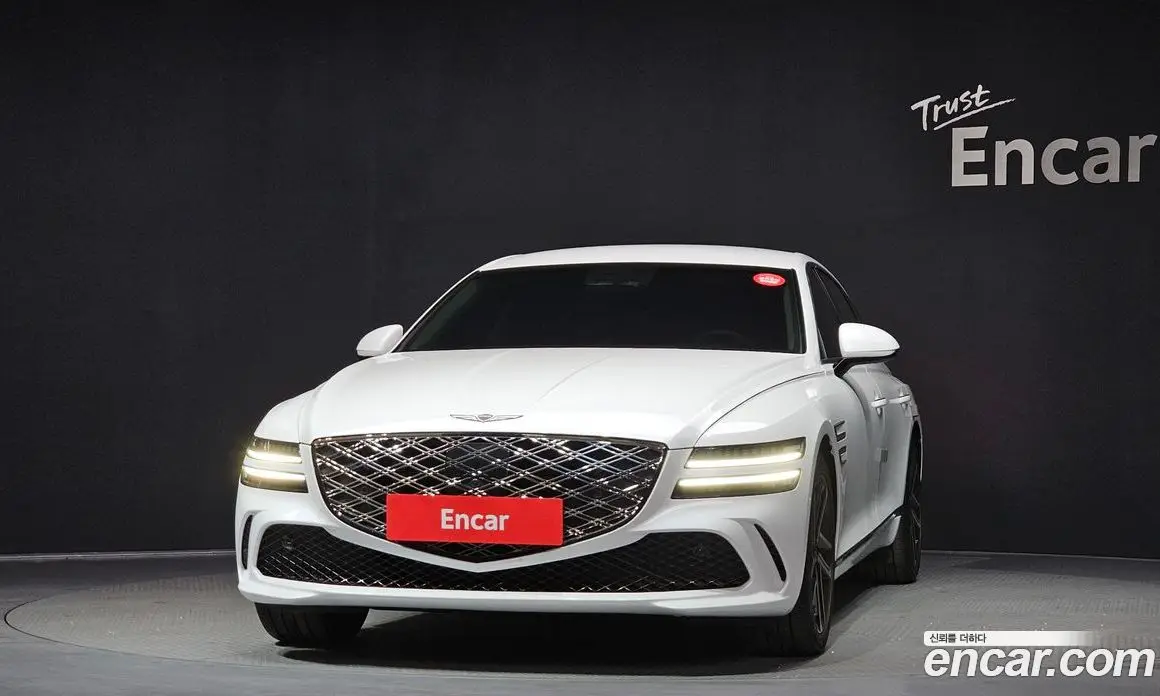 Genesis G80 2024 2.5 автомат (гидро), фото 3 Genesis G80 2024 2.5 автомат (гидро), фото 3