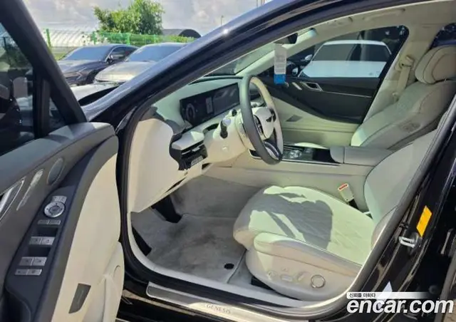 Genesis G80 2025 0.1 автомат (гидро), миниатюра 5