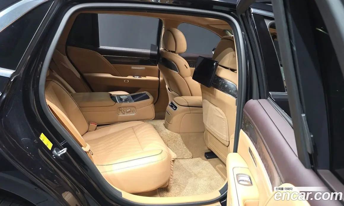 Genesis G90 2023 3.5 автомат (гидро), фото 18