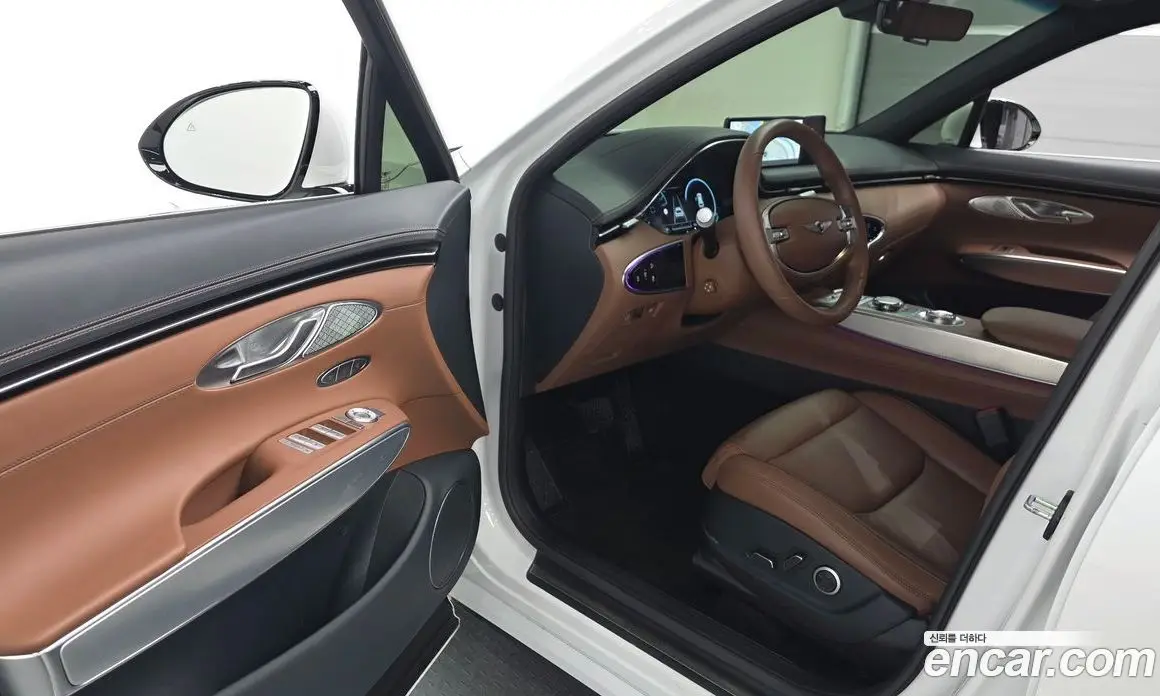 Genesis GV70 2022 2.5 автомат (гидро), фото 13