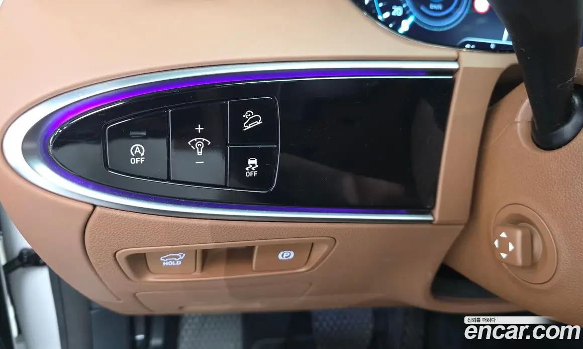 Genesis GV70 2022 2.5 автомат (гидро), фото 24