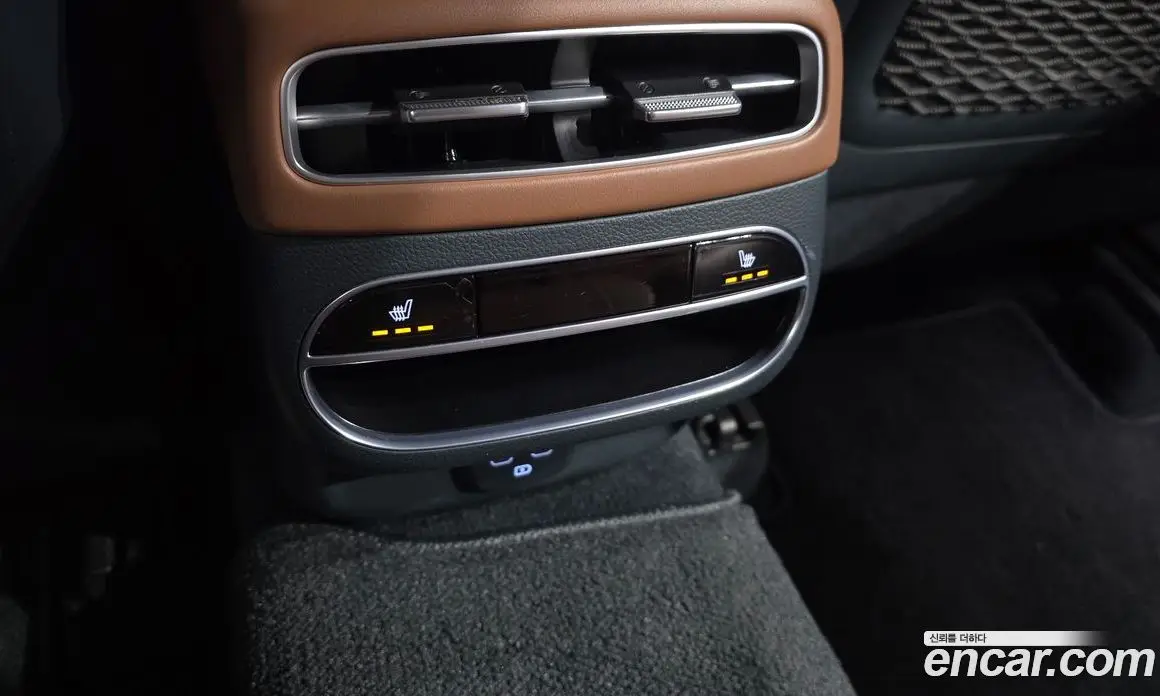 Genesis GV70 2022 2.5 автомат (гидро), фото 25