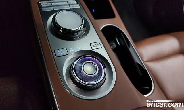 Genesis GV70 2023 2.5 автомат (гидро), миниатюра 12