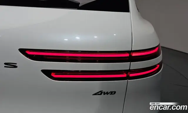 Genesis GV70 2024 2.5 автомат (гидро), миниатюра 8