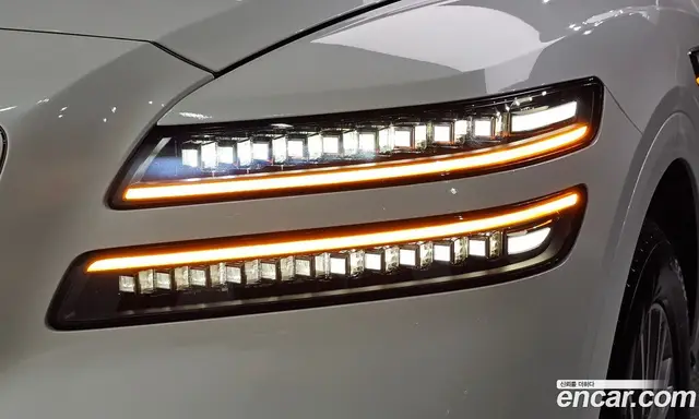 Genesis GV80 2024 2.5 автомат (гидро), миниатюра 7