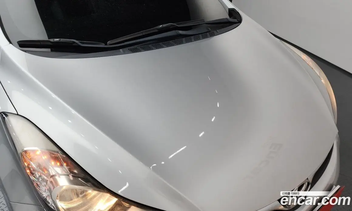Hyundai Avante 2011 1.6 автомат (гидро), фото 6