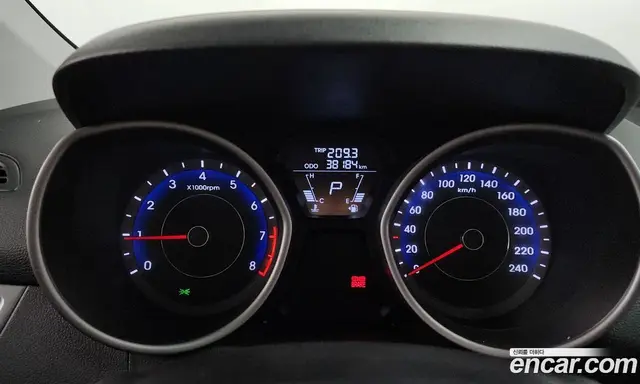 Hyundai Avante 2011 1.6 автомат (гидро), миниатюра 8