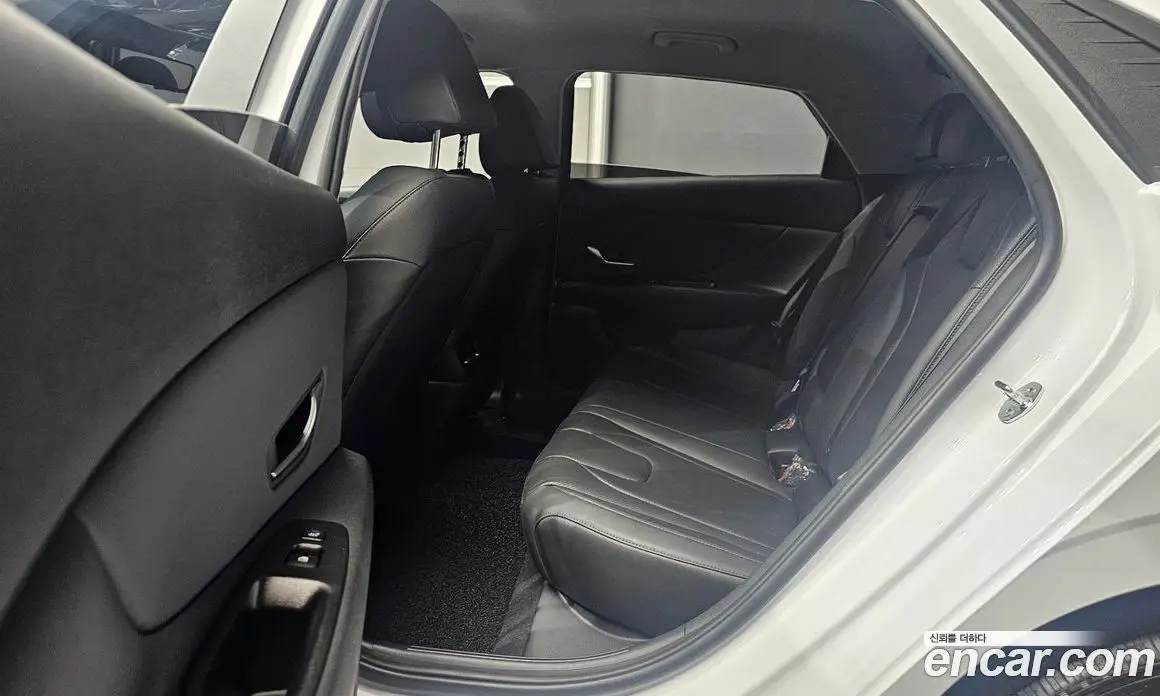 Hyundai Avante 2020 1.6 автомат (гидро), фото 18