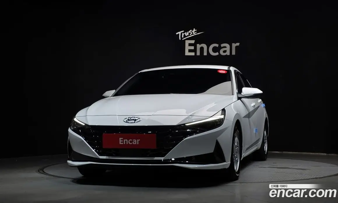 Hyundai Avante 2020 1.6 автомат (гидро), фото 3