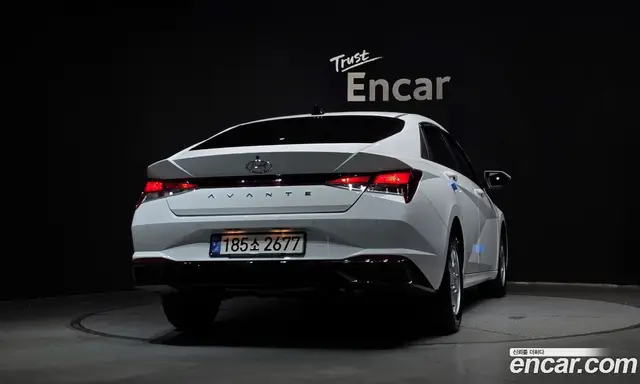 Hyundai Avante 2020 1.6 автомат (гидро), миниатюра 4