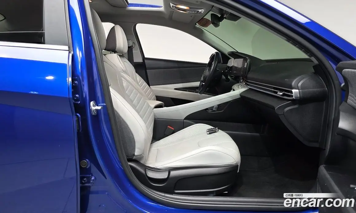 Hyundai Avante 2020 1.6 автомат (гидро), фото 15