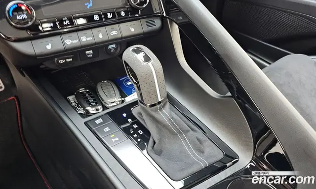 Hyundai Avante 2022 2.0 автомат (гидро), миниатюра 11