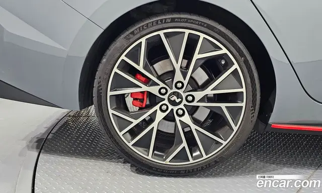 Hyundai Avante 2022 2.0 автомат (гидро), миниатюра 4