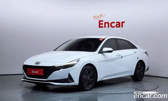 Hyundai Avante 2022 1.6 автомат (гидро), миниатюра 1