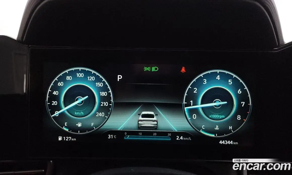 Hyundai Avante 2022 1.6 автомат (гидро), фото 11