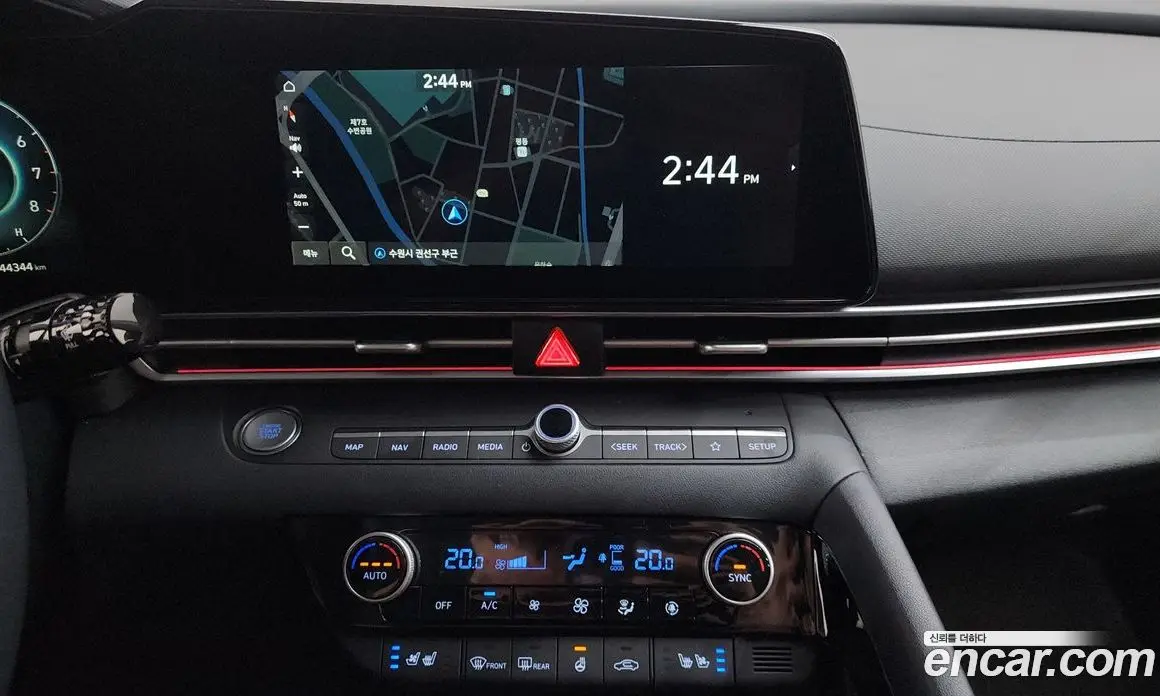 Hyundai Avante 2022 1.6 автомат (гидро), фото 18