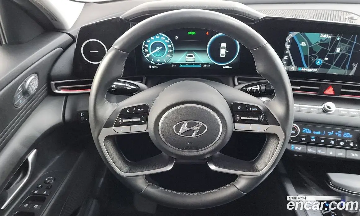 Hyundai Avante 2022 1.6 автомат (гидро), фото 19