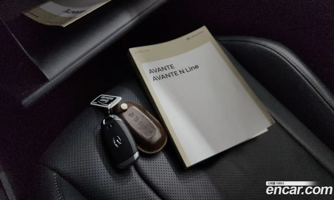 Hyundai Avante 2022 1.6 автомат (гидро), фото 21