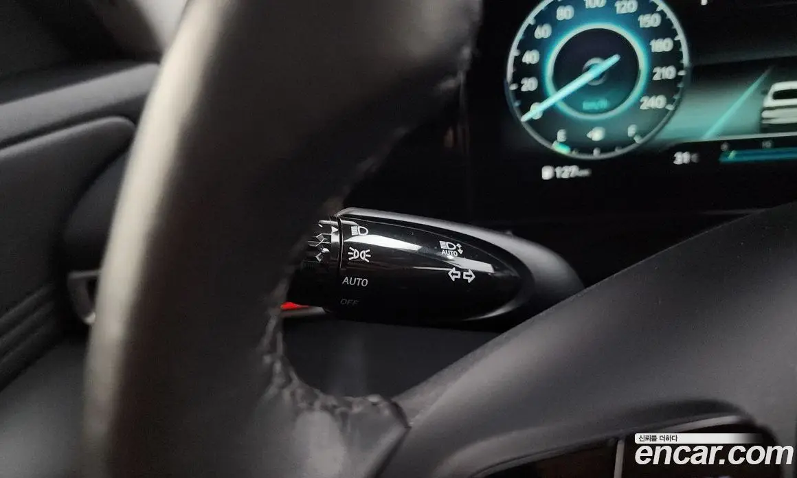Hyundai Avante 2022 1.6 автомат (гидро), фото 29
