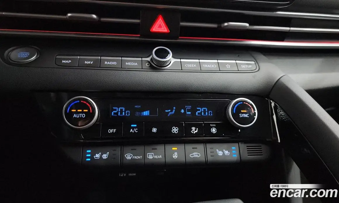 Hyundai Avante 2022 1.6 автомат (гидро), фото 31
