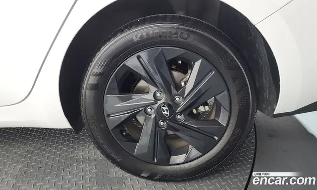 Hyundai Avante 2022 1.6 автомат (гидро), миниатюра 7