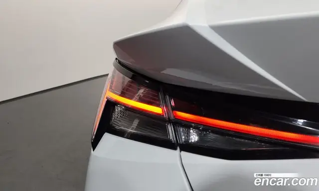 Hyundai Avante 2022 1.6 автомат (гидро), миниатюра 9