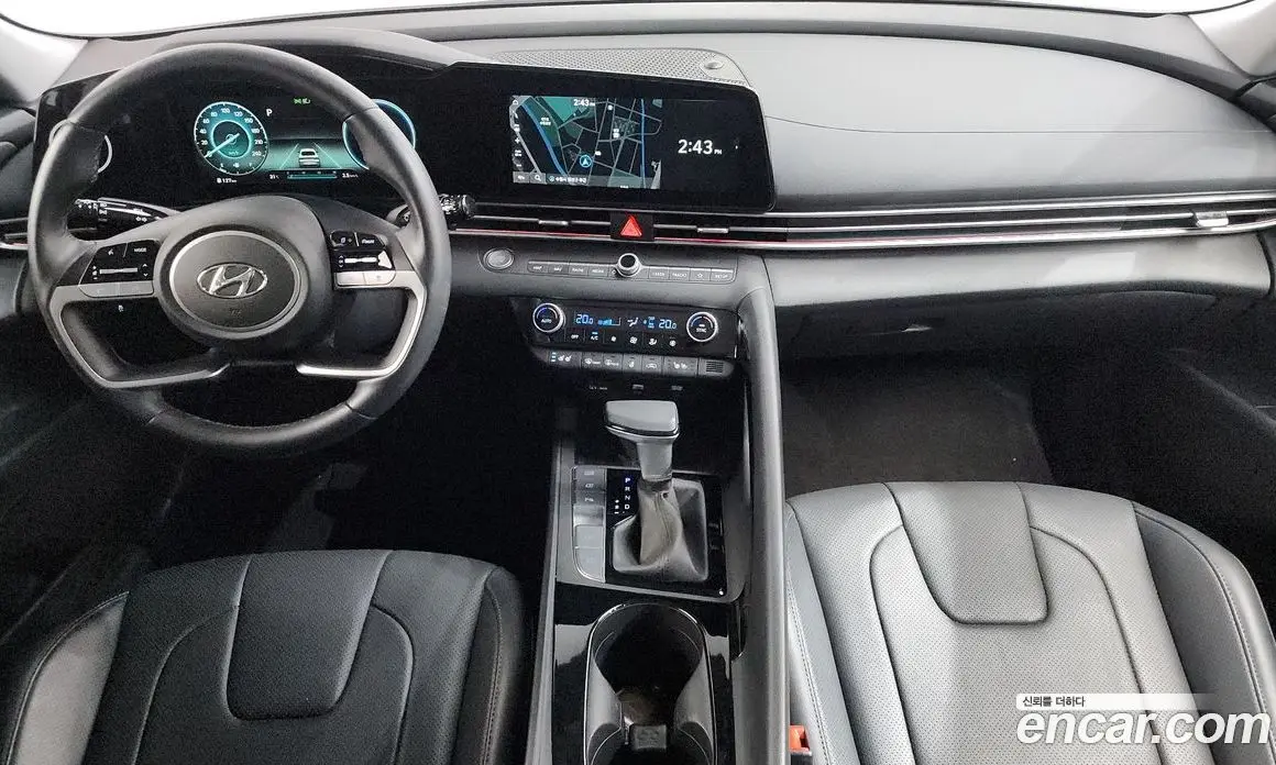 Hyundai Avante 2022 1.6 автомат (гидро), фото 10