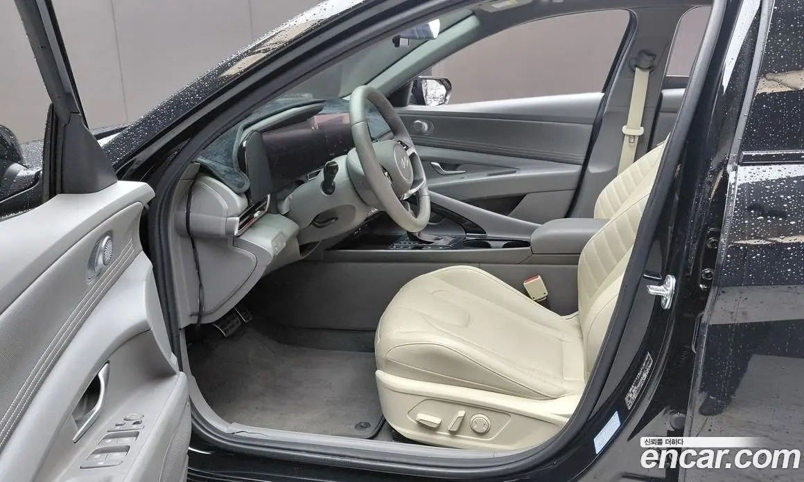 Hyundai Avante 2025 1.6 автомат (гидро), фото 13