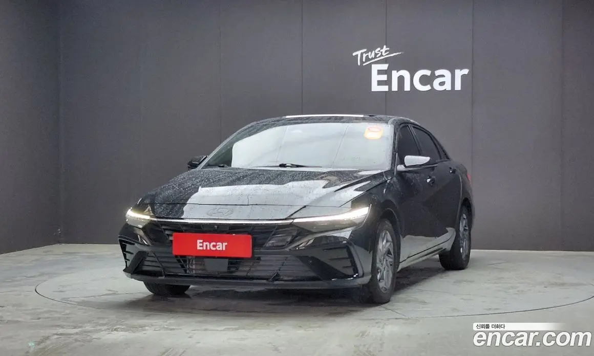 Hyundai Avante 2025 1.6 автомат (гидро), фото 3