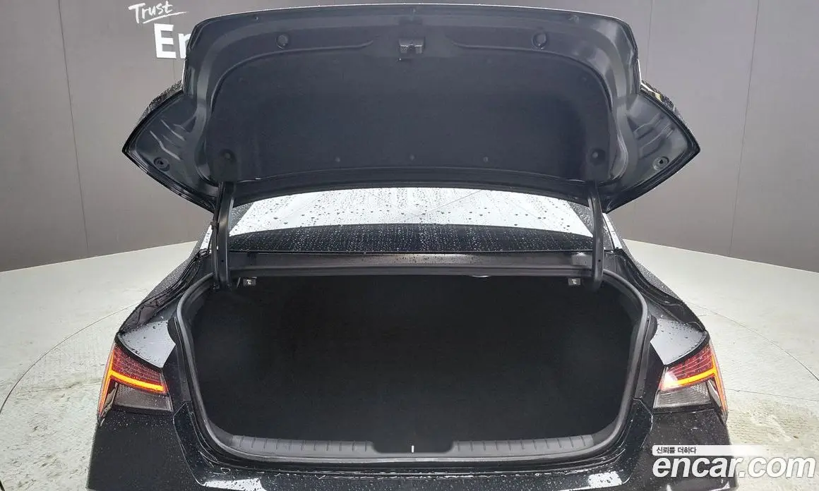 Hyundai Avante 2025 1.6 автомат (гидро), фото 21