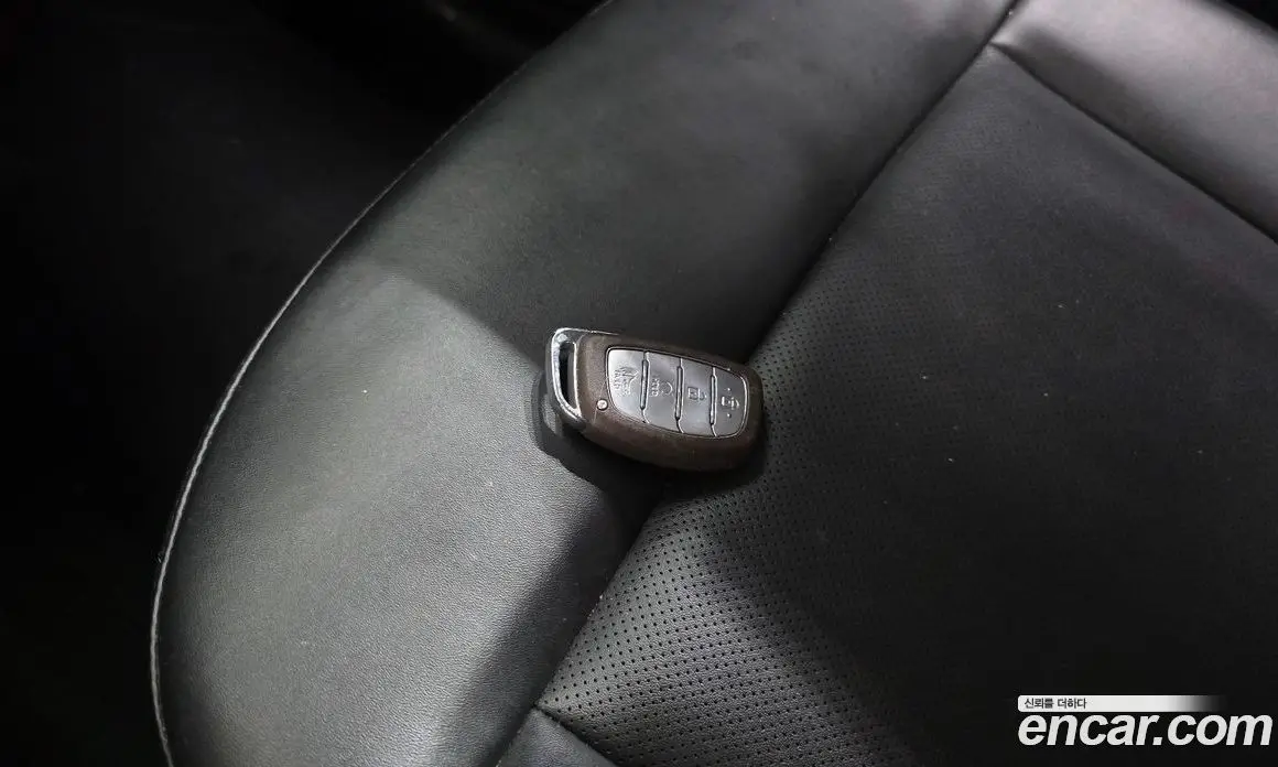 Hyundai Casper 2022 1.0 автомат (гидро), фото 29