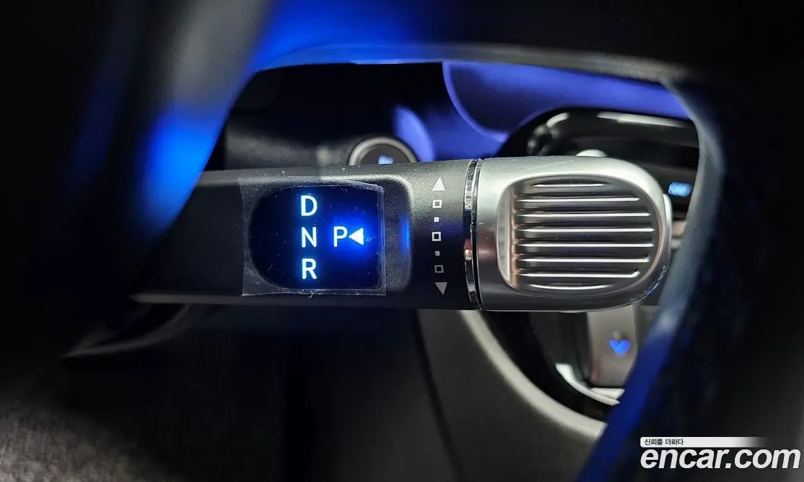Hyundai Casper 2024 0.2 автомат (гидро), фото 9