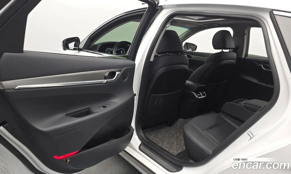 Hyundai Grandeur 2021 2.5 автомат (гидро), фото 15