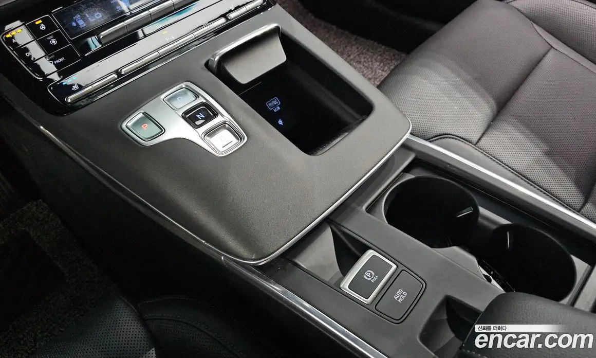 Hyundai Grandeur 2022 3.0 автомат (гидро), фото 12
