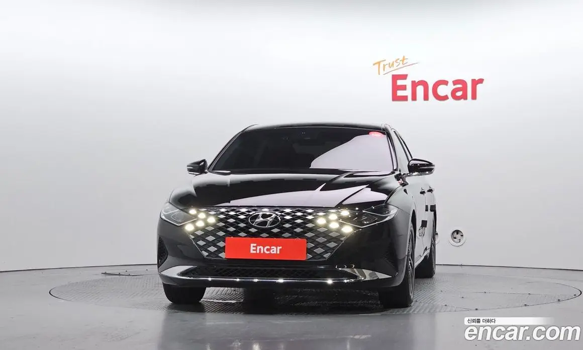 Hyundai Grandeur 2022 3.0 автомат (гидро), фото 3