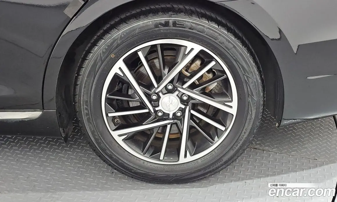 Hyundai Grandeur 2022 3.0 автомат (гидро), фото 7