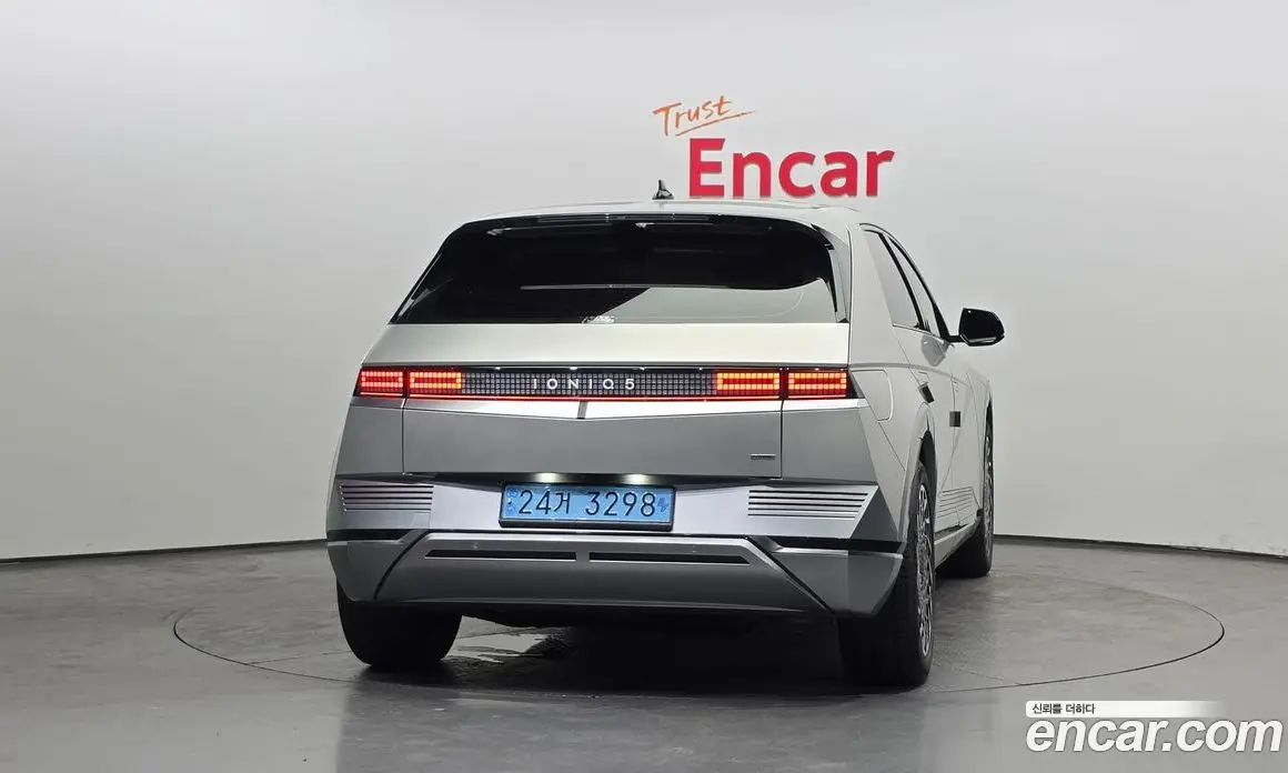 Hyundai Ioniq 5 2024 0.1 автомат (гидро), фото 4
